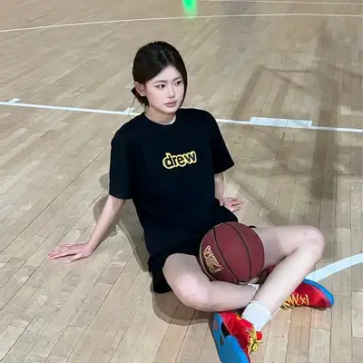 邵华铭